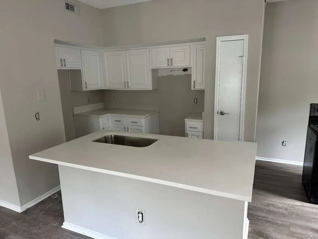 Kitchen Countertops project by Planet Granite